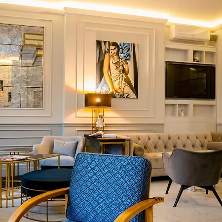 Amber Design Apartmanhotel 4*